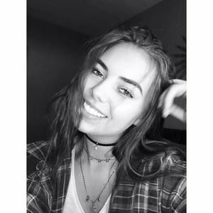 Meet your Posher, Abby